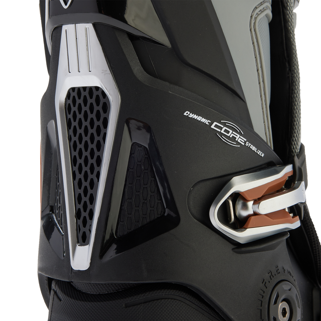 Instinct Boots